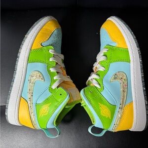 Nike Jordan 1 Mid SE Recycled Preschool size 13c